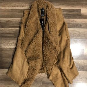 ME JANE FAUX FUR VEST